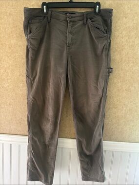 Women’s J Brand  Work Pants – Cropped ankle fit